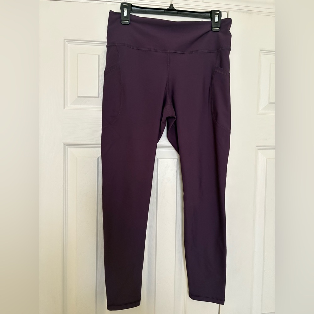 Used old navy dark purple leggings size large. Pilling between the thighs.